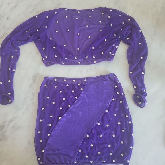 Crop top with matching skirt with rhinestones size S - Picture 4 of 7